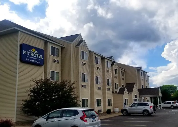 Microtel Inn & Suites By Wyndham Prairie Du Chien